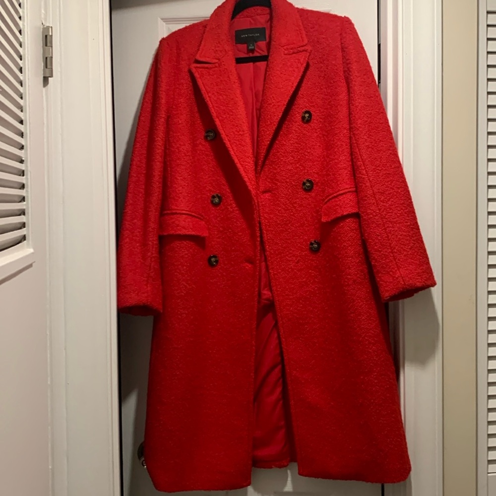 Ann Taylor EUC coat cherry apple red color.  Size XS, worn twice.